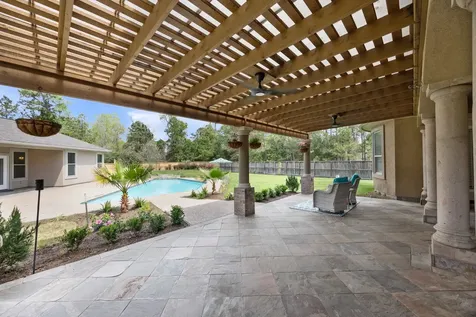 4447 Chateau Creek Way Spring TX 77386