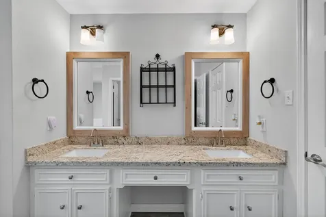 3931 Pleasant Valley Drive Missouri City TX 77459