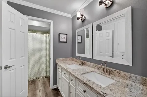 3931 Pleasant Valley Drive Missouri City TX 77459