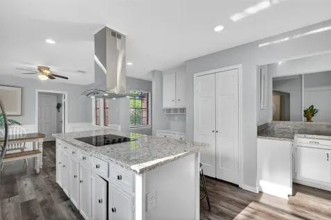 3931 Pleasant Valley Drive Missouri City TX 77459