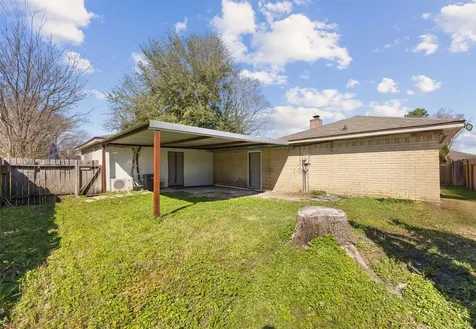 6715 Rowell Court Houston TX 77489
