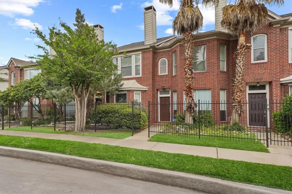 1423 Anita Street Houston TX 77004