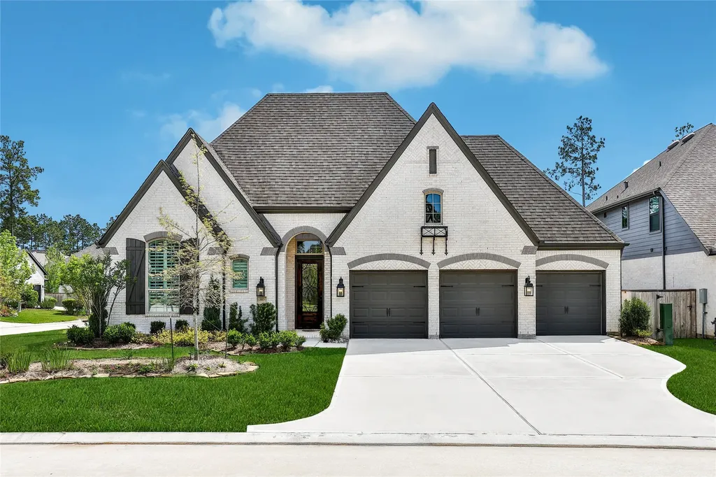 305 Mallory Court Montgomery TX 77316