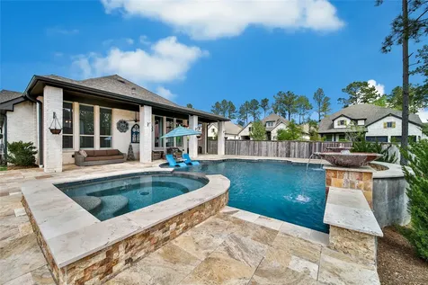 305 Mallory Court Montgomery TX 77316