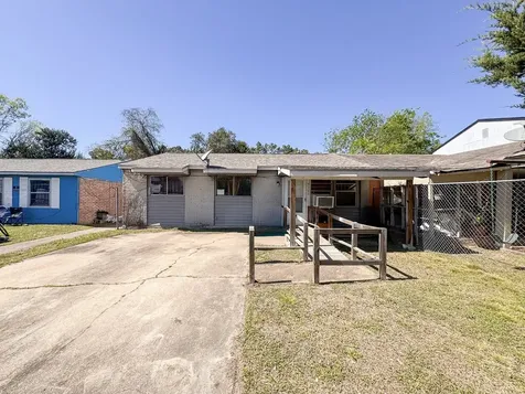 9723 Galaxy Street Houston TX 77078