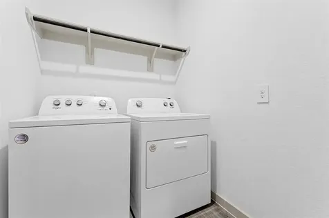 1006 Cotswold Court Rosharon TX 77583