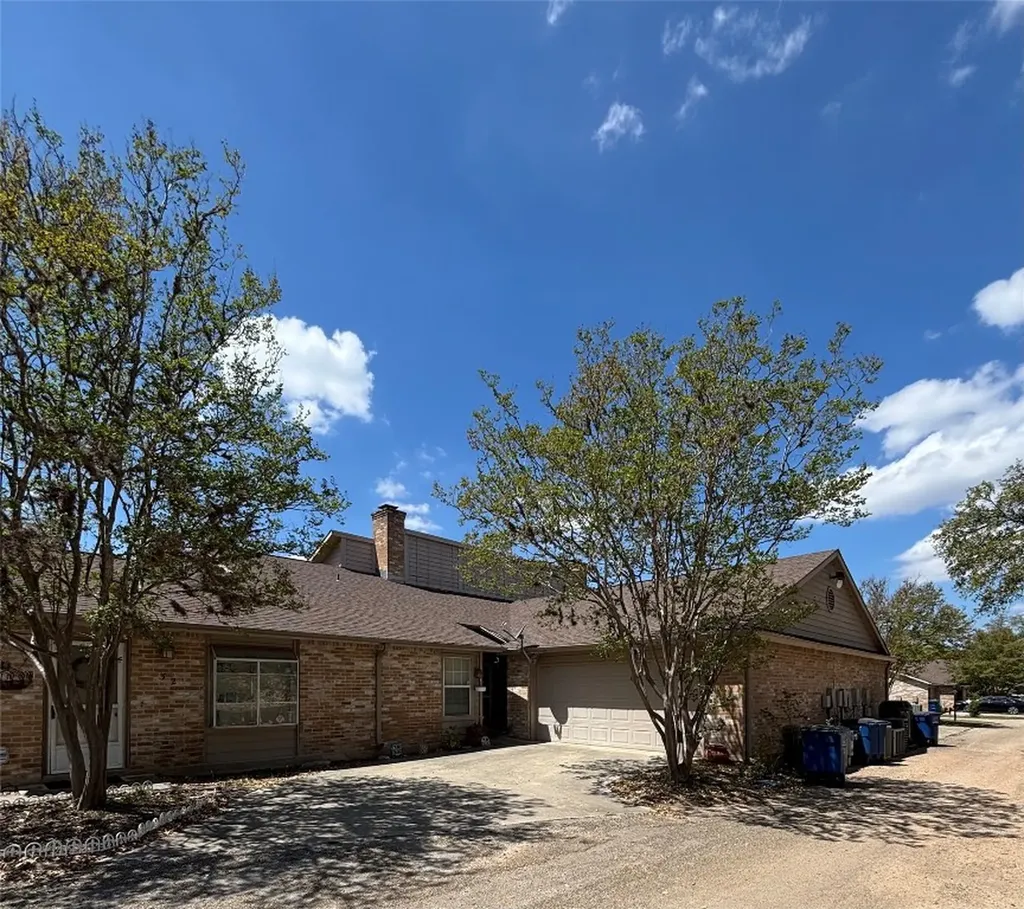 30 Oak Villa Road Canyon Lake TX 78133