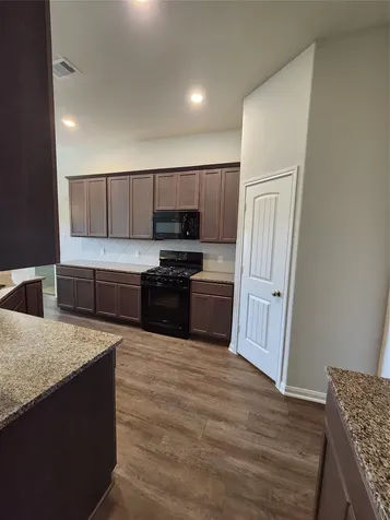 11318 Cora Lane Willis TX 77318