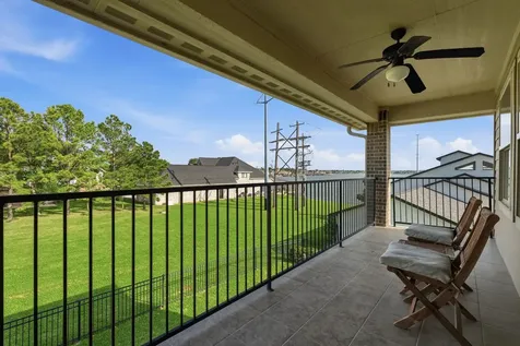 32 Waterford Way Montgomery TX 77356