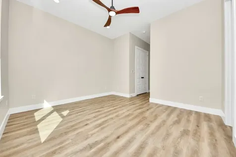 127 E 38th Street Houston TX 77018
