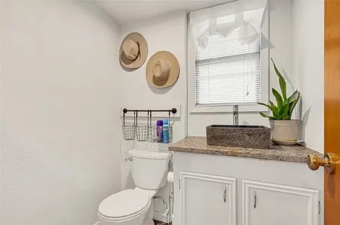 6B Davidson Lane Huffman TX 77336