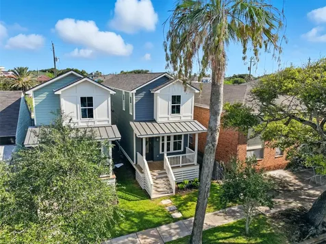 711 Ball Street Galveston TX 77550