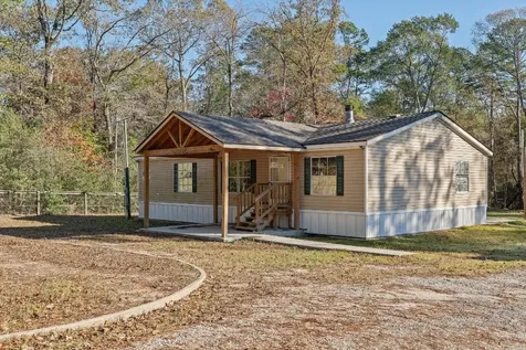 53 Pine Oak Lane Huntsville TX 77340
