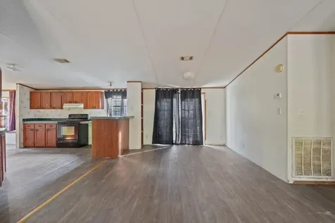 53 Pine Oak Lane Huntsville TX 77340