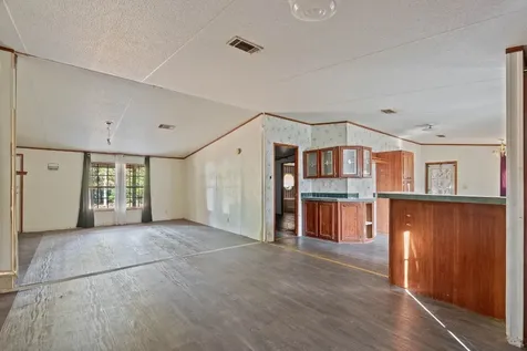 53 Pine Oak Lane Huntsville TX 77340