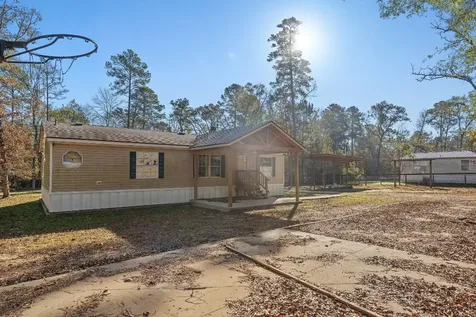 53 Pine Oak Lane Huntsville TX 77340