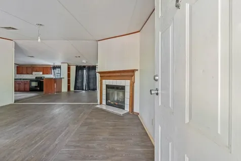 53 Pine Oak Lane Huntsville TX 77340