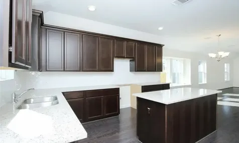 204 Laura Leigh Lane Angleton TX 77515
