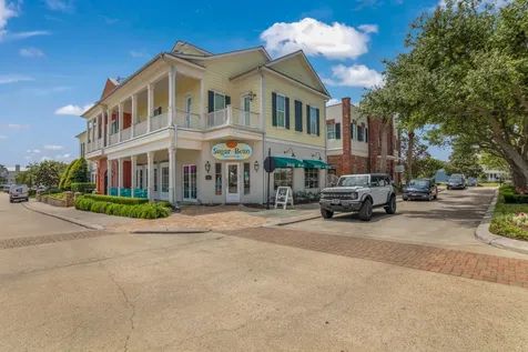 2445 103rd Street Galveston TX 77554