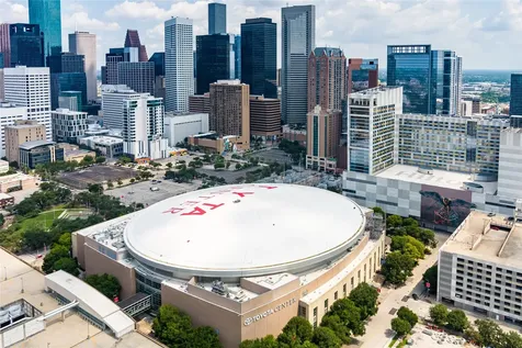 204 Travis Street 4d Houston TX 77002