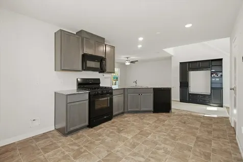 1228 Haverford Lane Dayton TX 77535