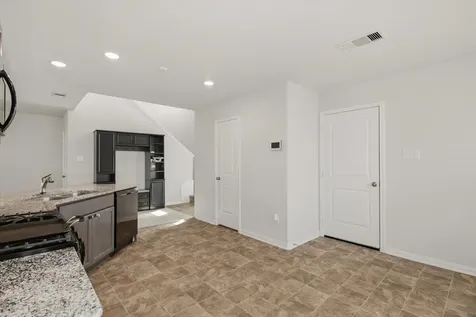 1228 Haverford Lane Dayton TX 77535