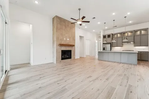 25932 N Outrider Banks Montgomery TX 77316