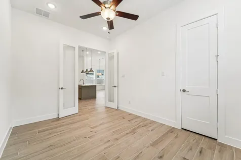 25932 N Outrider Banks Montgomery TX 77316