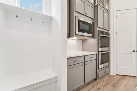 25932 N Outrider Banks Montgomery TX 77316