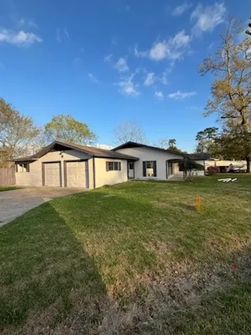 4220 Redwood Drive Beaumont TX 77703