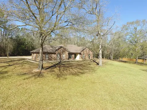 235 Hubert Lane Livingston TX 77351