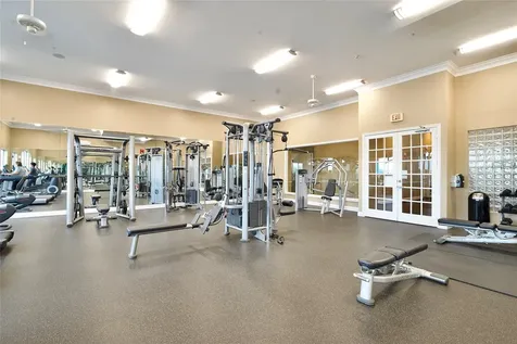 7575 Kirby Drive 1410 Houston TX 77030