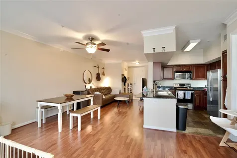 7575 Kirby Drive 1410 Houston TX 77030