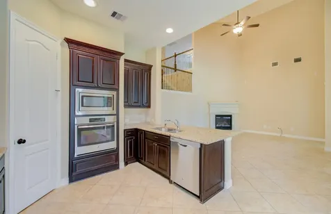 3938 May Ridge Lane Sugar Land TX 77479
