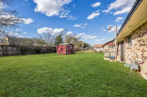 8823 Rutherford Lane Houston TX 77088