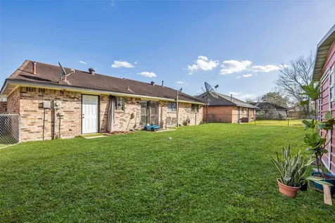 8823 Rutherford Lane Houston TX 77088