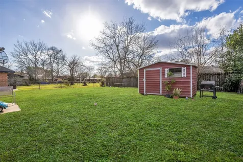 8823 Rutherford Lane Houston TX 77088