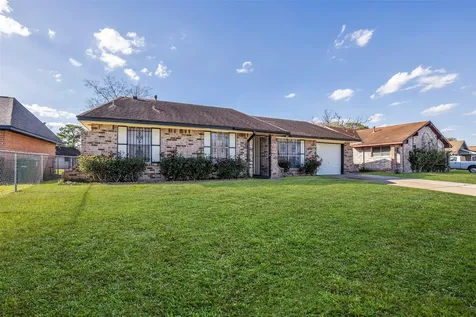 8823 Rutherford Lane Houston TX 77088