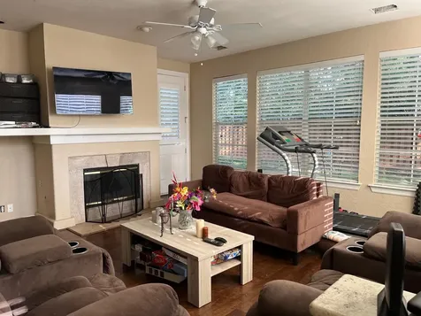3 Candle Pine Place The Woodlands TX 77381