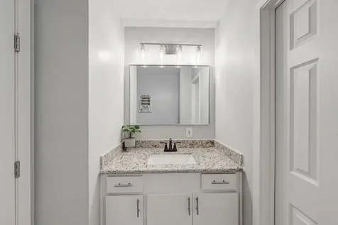 614 Gilpin Street Houston TX 77034