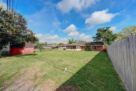 614 Gilpin Street Houston TX 77034