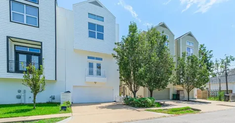 2364 Arlington Street Houston TX 77008