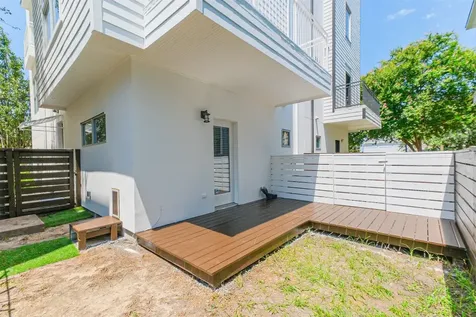 2364 Arlington Street Houston TX 77008