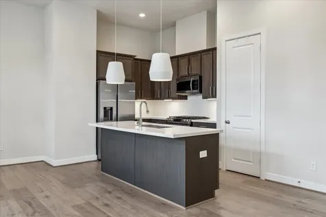 728 Carriage Knolls Drive Houston TX 77008