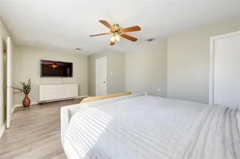 2379 Briarwest 61 Houston TX 77077