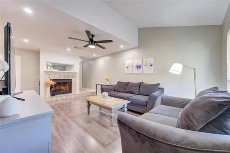 2379 Briarwest 61 Houston TX 77077