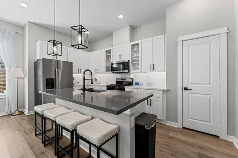 8422 Berry Green Lane Houston TX 77022