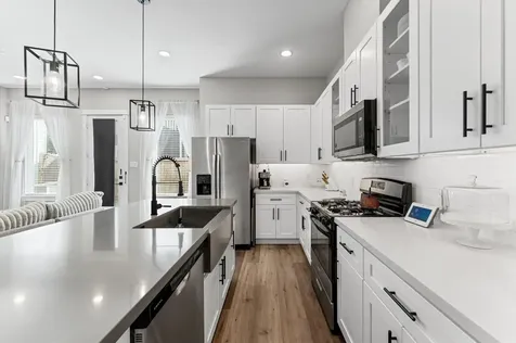 8422 Berry Green Lane Houston TX 77022