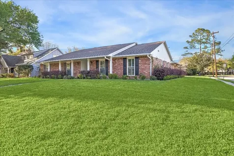 10602 Del Monte Drive Houston TX 77042