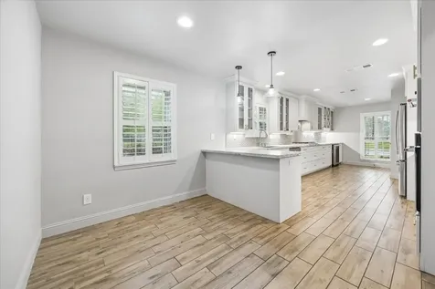 10602 Del Monte Drive Houston TX 77042